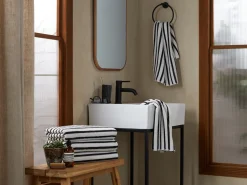 Parachute Towels*Organic Resort Stripe Towels
